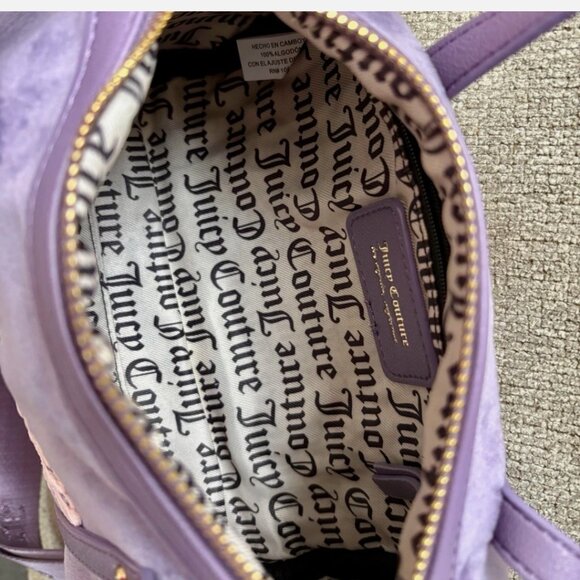 JUICY COUTURE NWT Mini Velour Barrel Bag XBODY Guitar Strap Dusty Violet - Picture 3 of 9